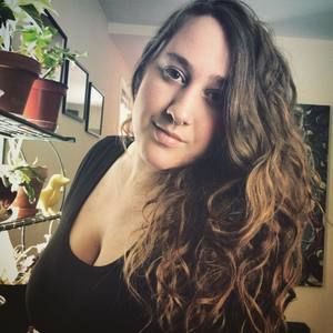 Meet your Posher, Laura